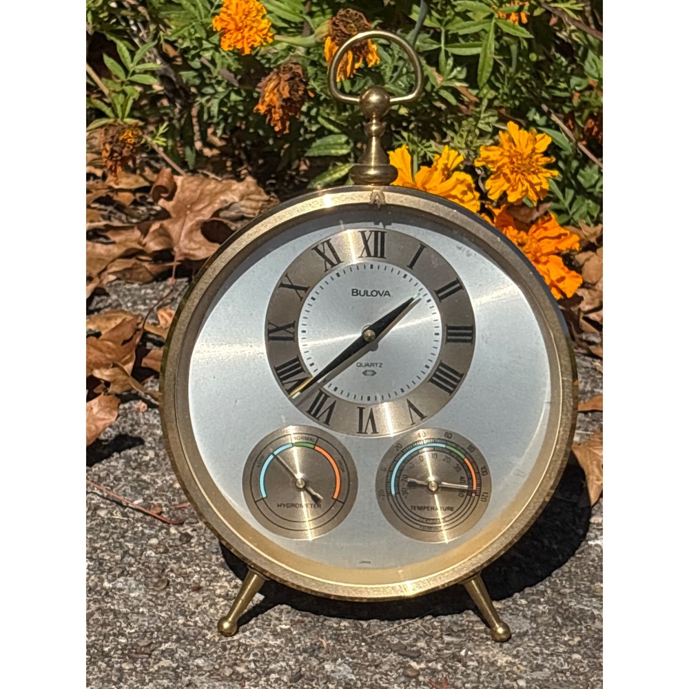 Vintage Bulova Quartz Desk Clock Weather Station Hygrometer Thermometer Tripod